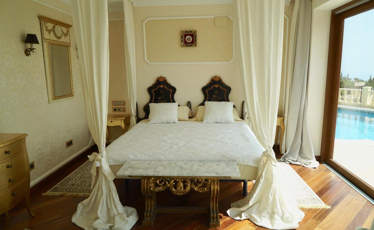 Villa Aleandra Con Maravillosas Vistas Al Mar! อัลเตอา ภายนอก รูปภาพ