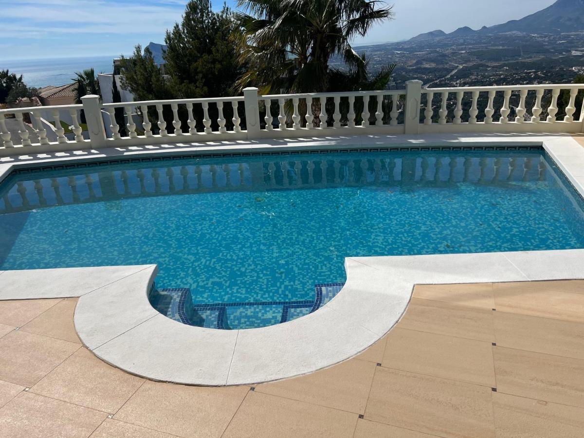 Villa Aleandra Con Maravillosas Vistas Al Mar! อัลเตอา ภายนอก รูปภาพ